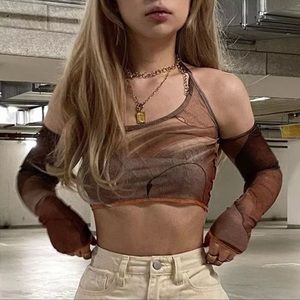 Long sleeve crop top